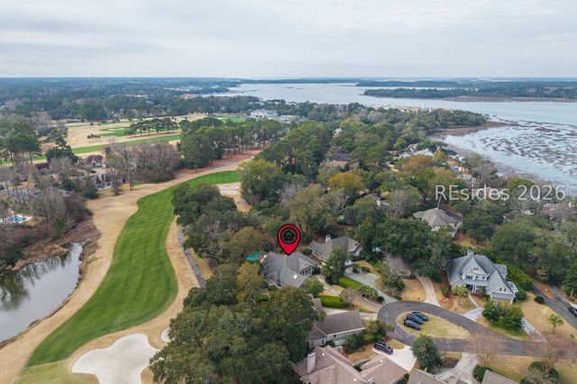 8 Old Fort Way, Hilton Head Island, SC 29926