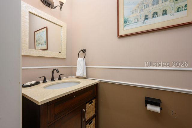 8 Old Fort Way, Hilton Head Island, SC 29926