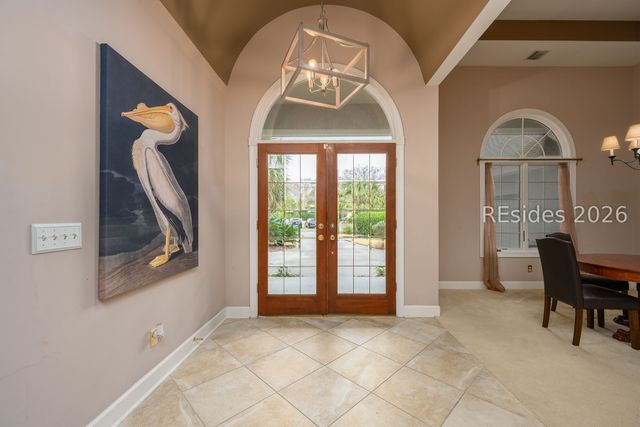 8 Old Fort Way, Hilton Head Island, SC 29926