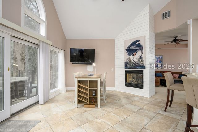 8 Old Fort Way, Hilton Head Island, SC 29926