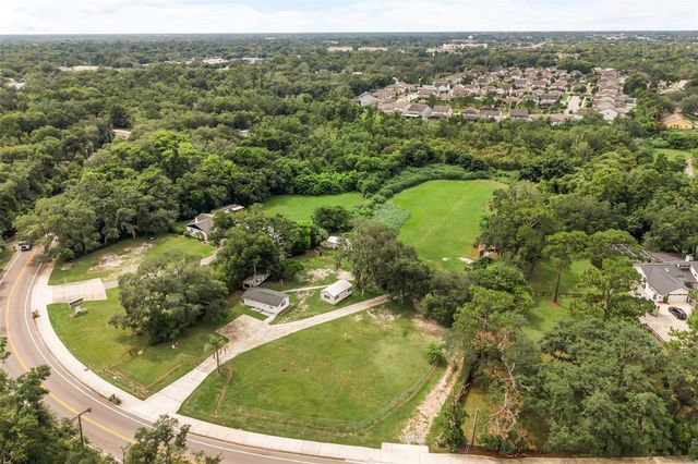 250 LONGWOOD HILLS ROAD, Longwood, FL 32750
