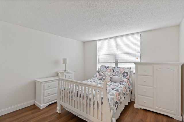 6195 Rock Island Road 302, Tamarac, FL 33319