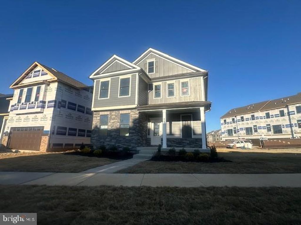 454 HANSON ST, Frederick, MD 21701