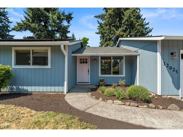 12025 Sw SPRINGWOOD Dr, Portland, OR 97223
