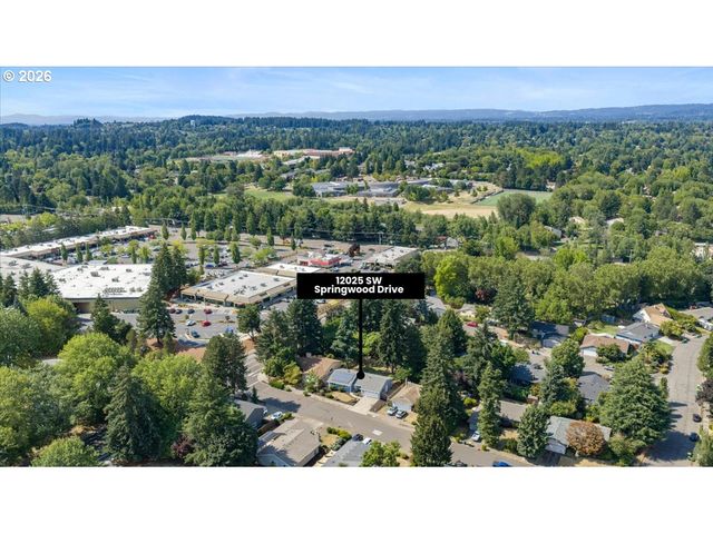 12025 Sw SPRINGWOOD Dr, Portland, OR 97223
