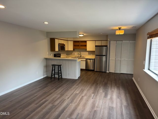361 Summerwalk Circle, Chapel Hill, NC 27517