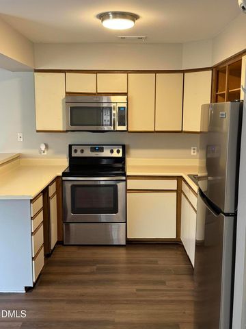 361 Summerwalk Circle, Chapel Hill, NC 27517
