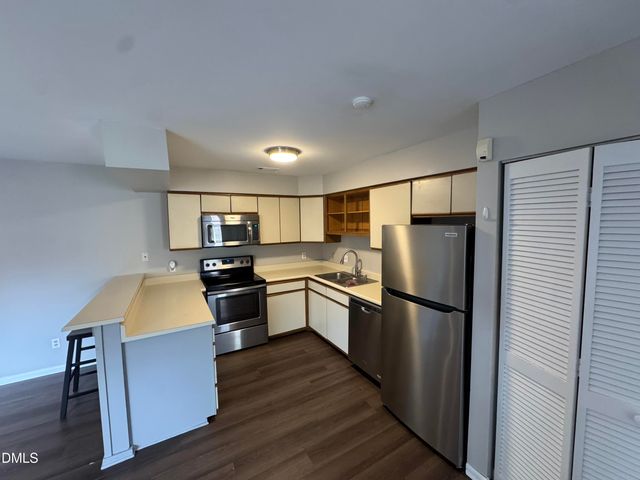 361 Summerwalk Circle, Chapel Hill, NC 27517