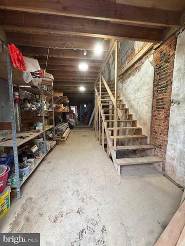 2459 FRANKFORD AVE, Philadelphia, PA 19125