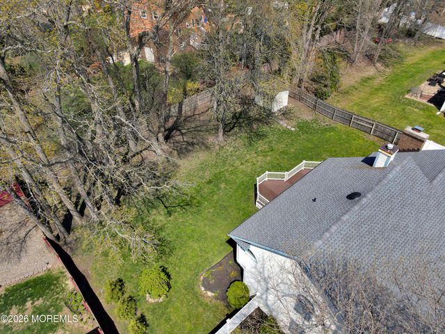 27 Oakland Road, Parlin, NJ 08859