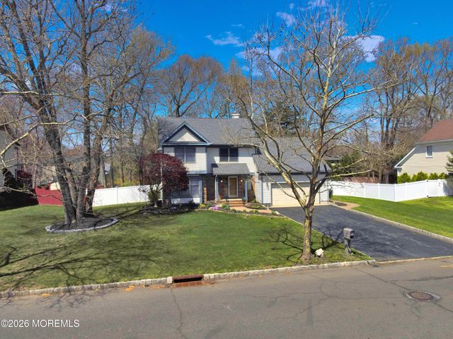 27 Oakland Road, Parlin, NJ 08859
