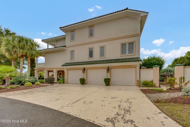 806 Paoli Court, Wilmington, NC 28409