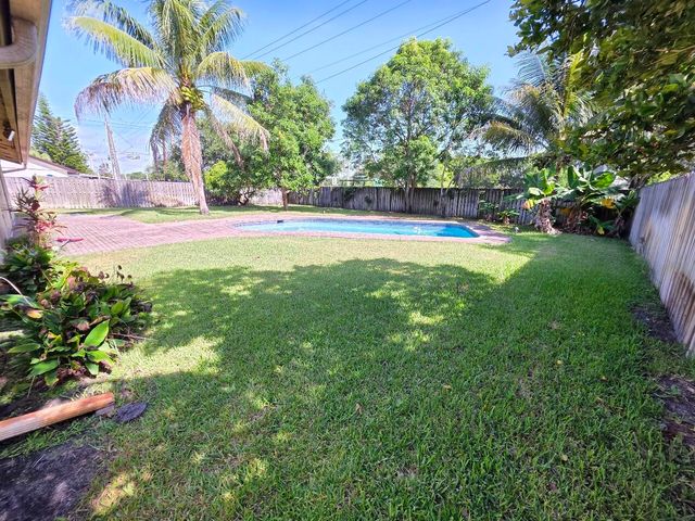 12301 Paseo Way, Cooper City, FL 33026