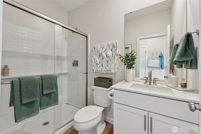 3935 McCormick Village Drive, Bremerton, WA 98312