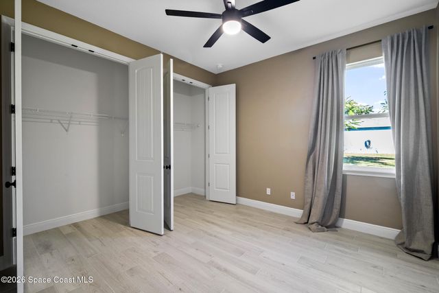 207 Bellbrook Street SE, Palm Bay, FL 32909