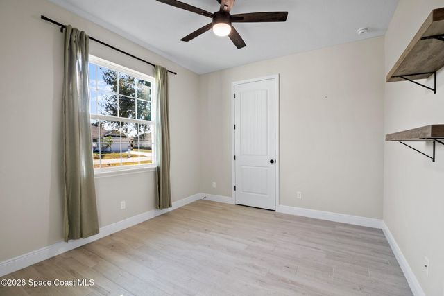 207 Bellbrook Street SE, Palm Bay, FL 32909