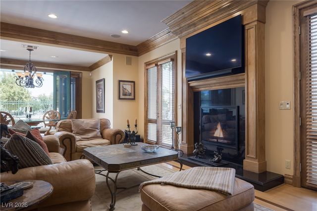 1413 Iron Hills Lane, Las Vegas, NV 89134