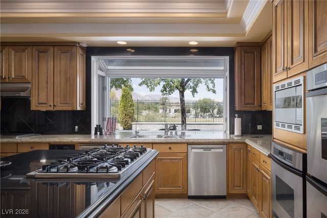 1413 Iron Hills Lane, Las Vegas, NV 89134