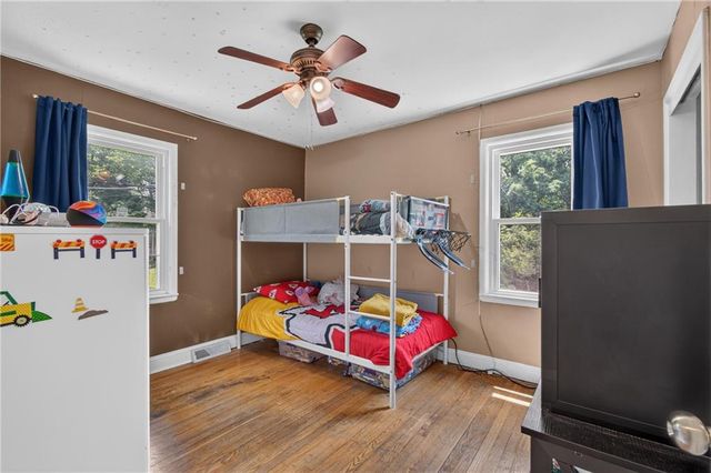 8427 England Street, Overland Park, KS 66212