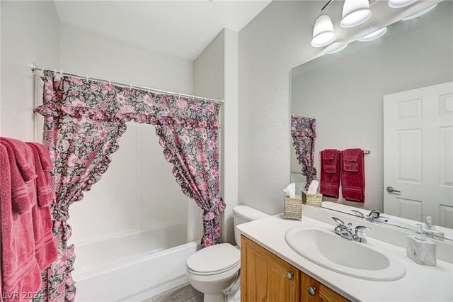 2521 Crater Rock Street, Henderson, NV 89044