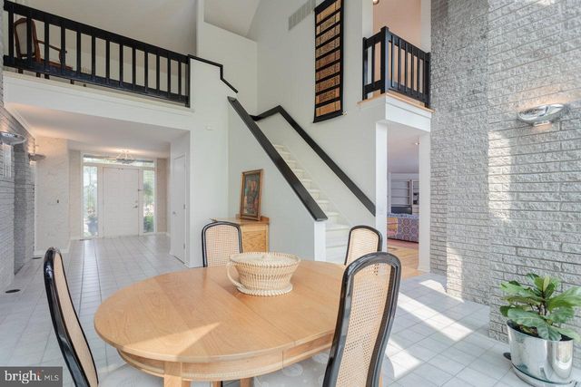 1848 COLLEGE AVE, Harrisonburg, VA 22802