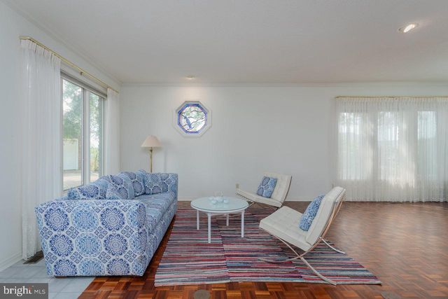 1848 COLLEGE AVE, Harrisonburg, VA 22802