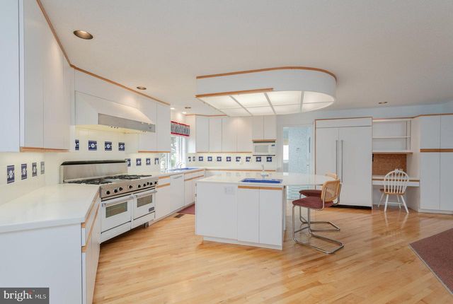 1848 COLLEGE AVE, Harrisonburg, VA 22802