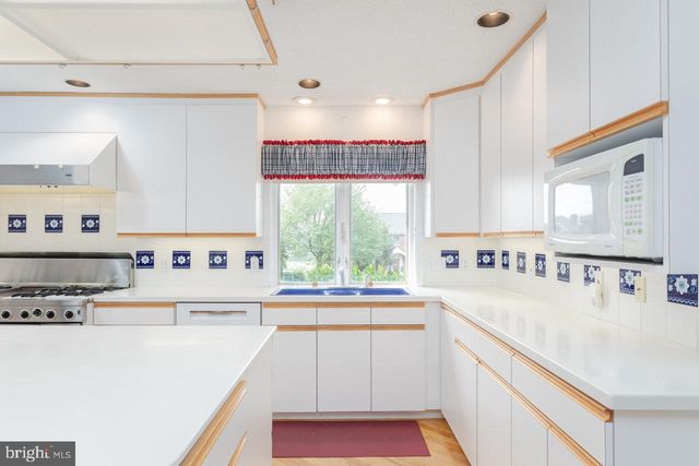 1848 COLLEGE AVE, Harrisonburg, VA 22802