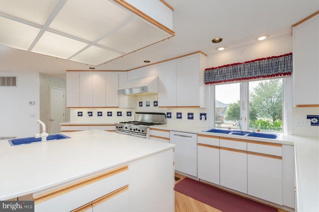 1848 COLLEGE AVE, Harrisonburg, VA 22802