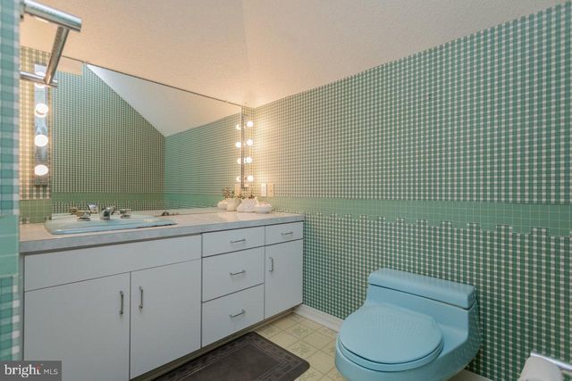 1848 COLLEGE AVE, Harrisonburg, VA 22802