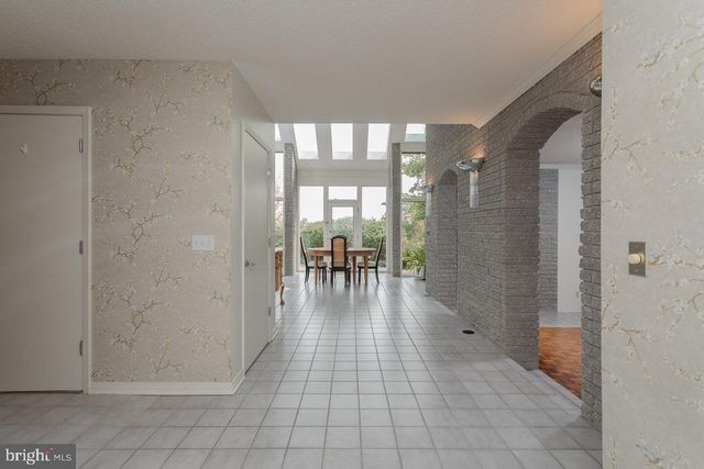 1848 COLLEGE AVE, Harrisonburg, VA 22802