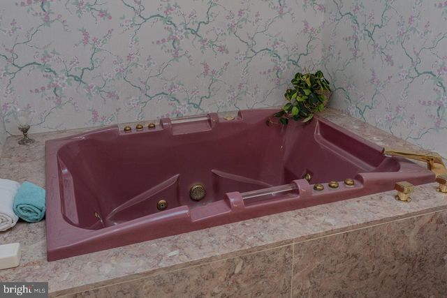 1848 COLLEGE AVE, Harrisonburg, VA 22802