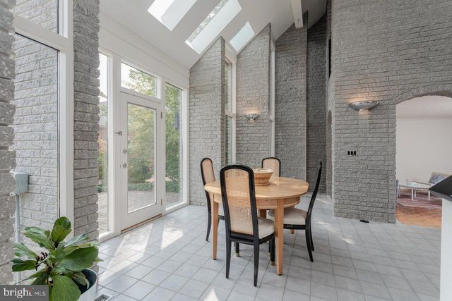 1848 COLLEGE AVE, Harrisonburg, VA 22802