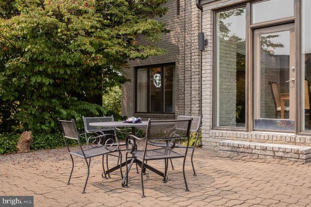 1848 COLLEGE AVE, Harrisonburg, VA 22802