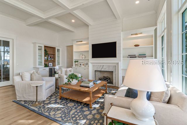 46 Millwright Dr, Hilton Head Island, SC 29926