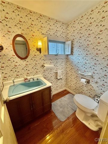 242 North Hoopes Avenue, Auburn, NY 13021