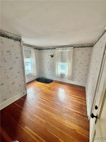 242 North Hoopes Avenue, Auburn, NY 13021