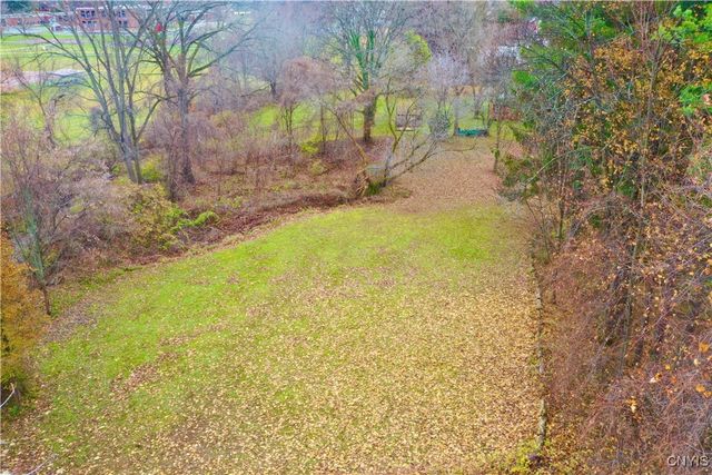 242 North Hoopes Avenue, Auburn, NY 13021