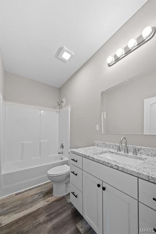 206 Jimmy H Drive, Jonesburg, MO 63351