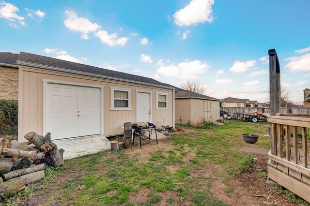 5567 S Jefferson Avenue, Springfield, MO 65810