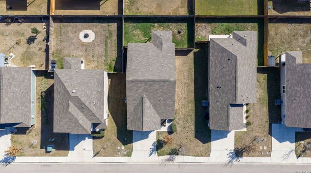 2521 Hiddenbrooke Trace, Seguin, TX 78155