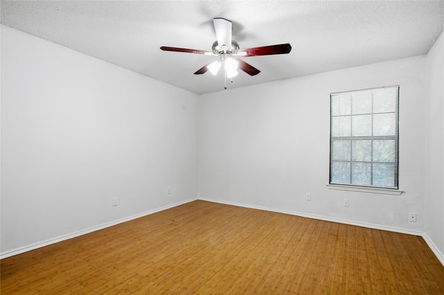 2022 Minnie Drive, Arlington, TX 76012