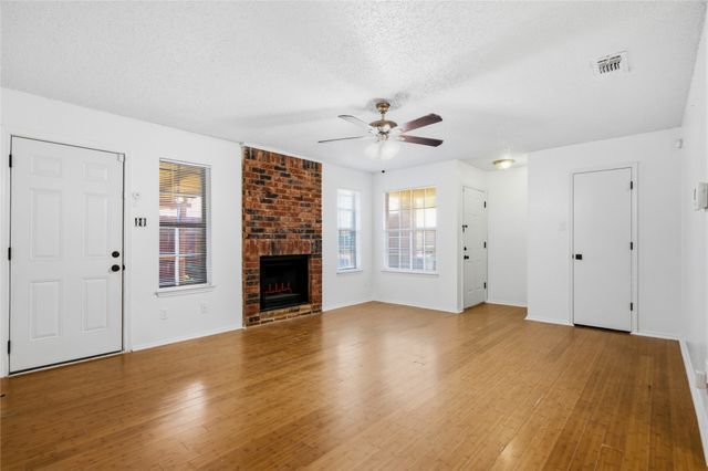 2022 Minnie Drive, Arlington, TX 76012