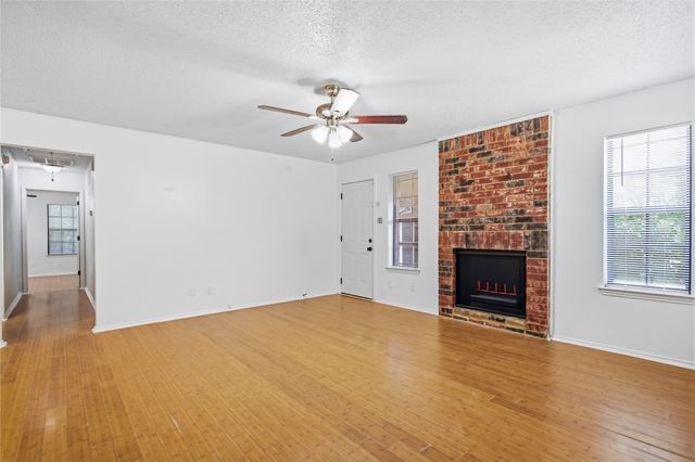 2022 Minnie Drive, Arlington, TX 76012