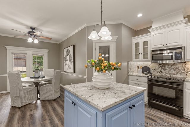 14550 S Urbana Court, Bixby, OK 74008