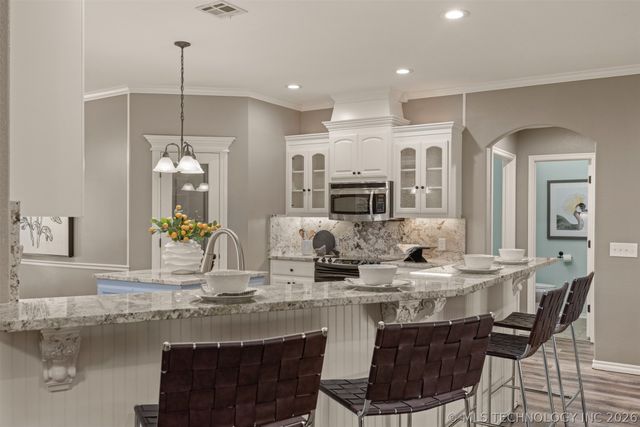 14550 S Urbana Court, Bixby, OK 74008