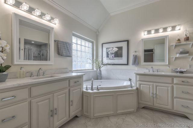 14550 S Urbana Court, Bixby, OK 74008