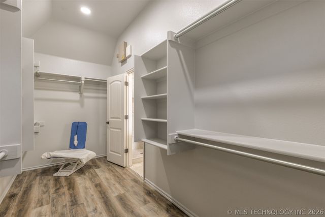 14550 S Urbana Court, Bixby, OK 74008