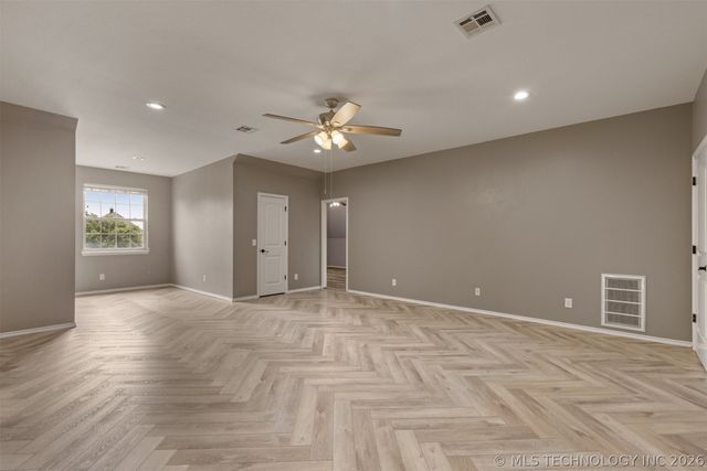 14550 S Urbana Court, Bixby, OK 74008