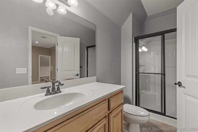 14550 S Urbana Court, Bixby, OK 74008